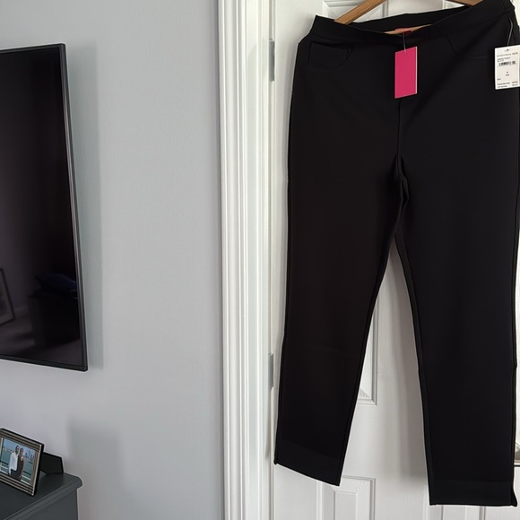 NWT Isaac Mizrahi black capris - Picture 2 of 4
